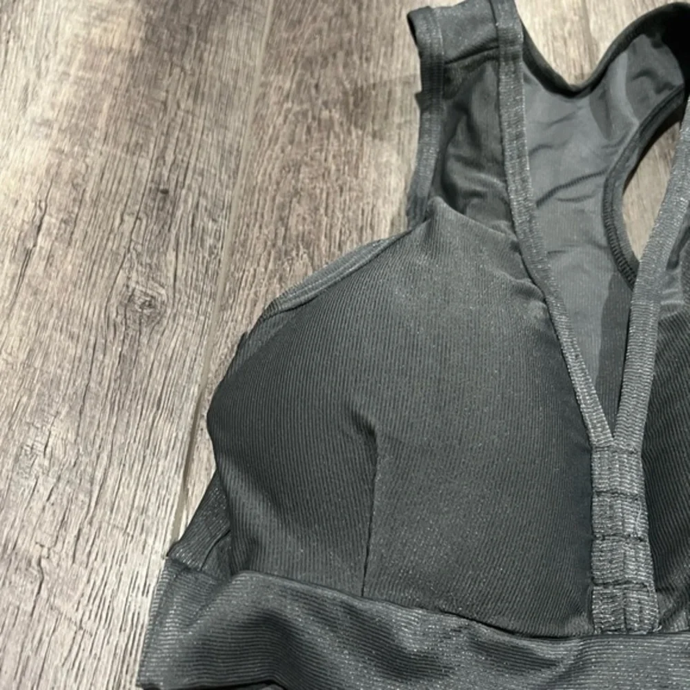 Estilosa‎ Grey Ribbed Sports Bra